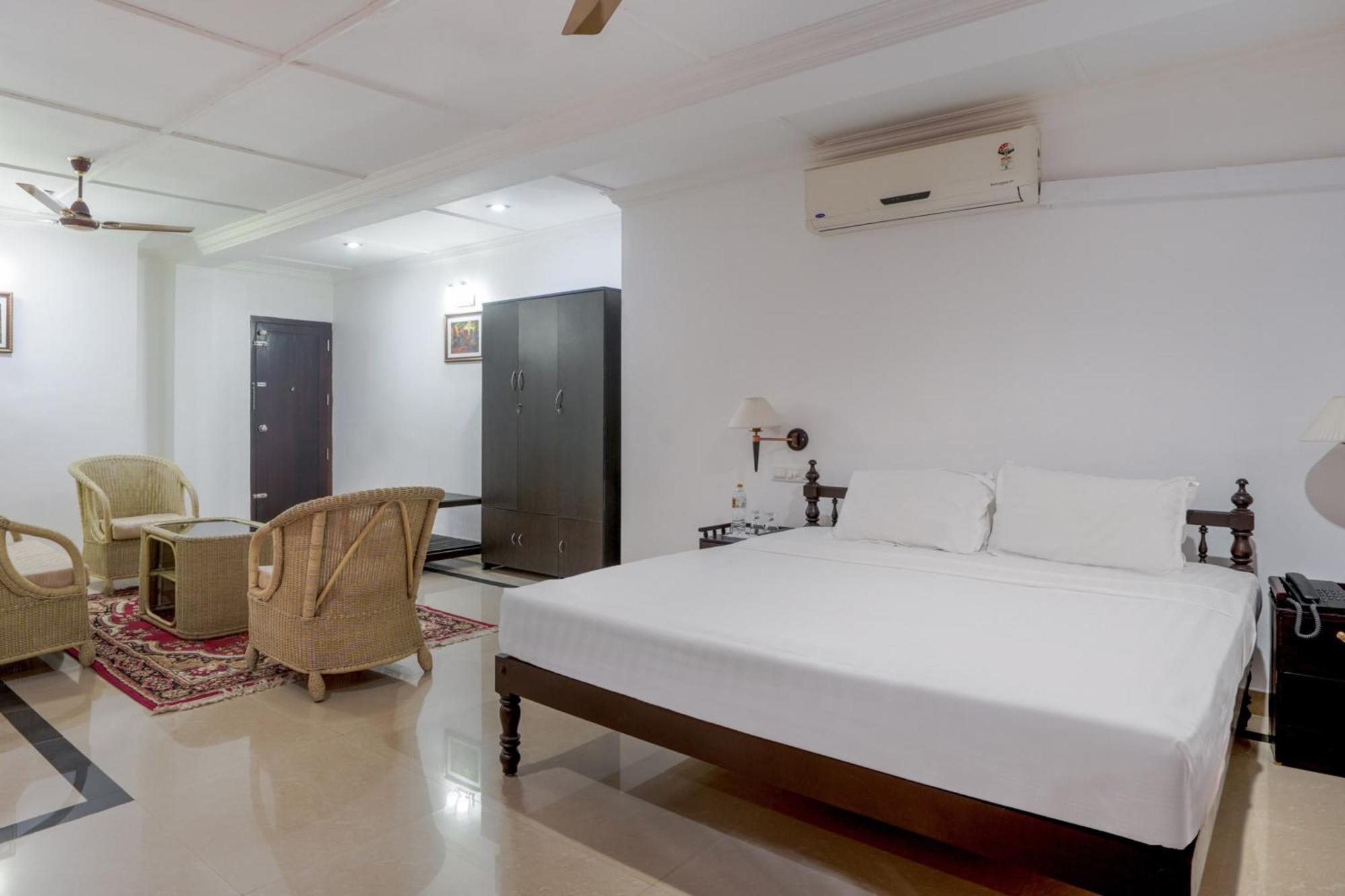 Palette Resorts- Tapovan Green County Thattakad Екстер'єр фото